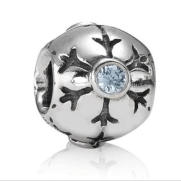 Pandora Retired Snowflake Charm - Picture 1 of 5